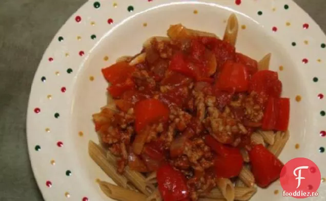 Penne cu cârnați și ardei