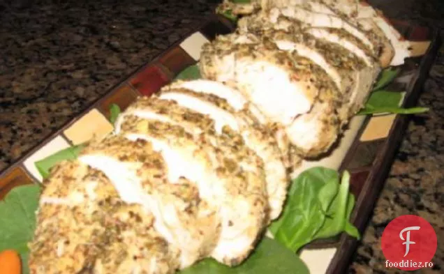 Filet De Curcan Cu Crustă De Ierburi