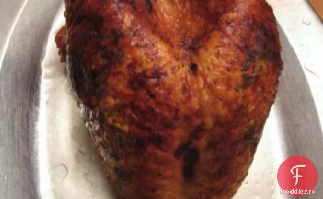 Curcan Prăjit Cu Salvie Cu Ceapă Caramelizată
