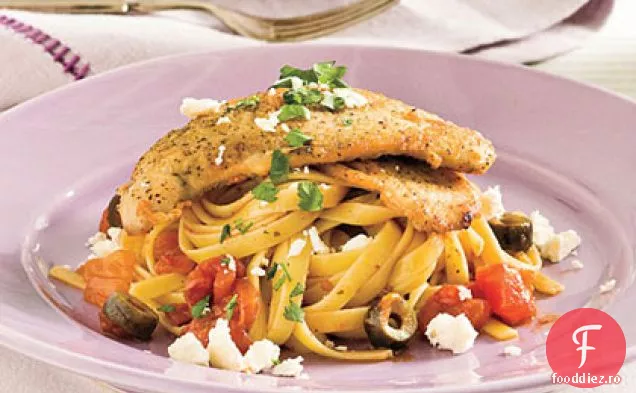 Cotlete și paste mediteraneene de curcan