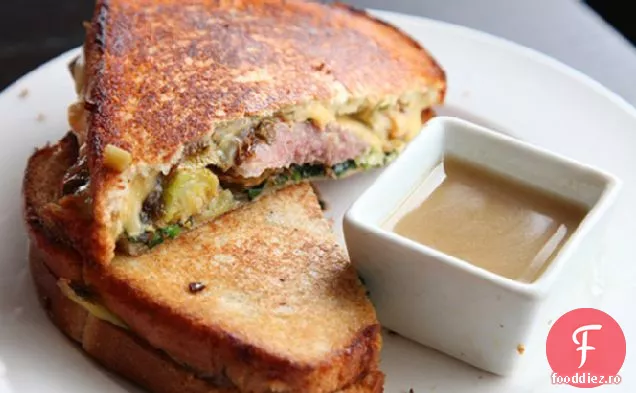 Brânză La Grătar Rămasă De Ziua Recunoștinței