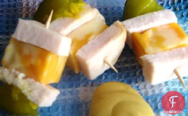 Se Amestecă Și Se Potrivesc Kabobs