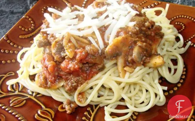 Spaghete și chiftele de curcan