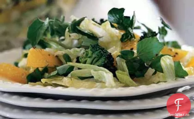 Salată de Broccoli, portocale și Nasturel