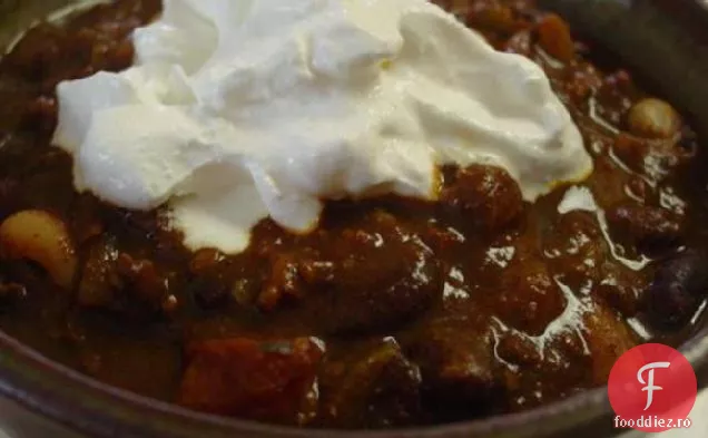 Chili De Curcan Cu Fasole Albă