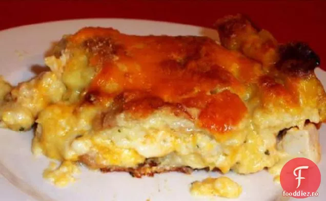 Caserola stratificată de curcan sau pui