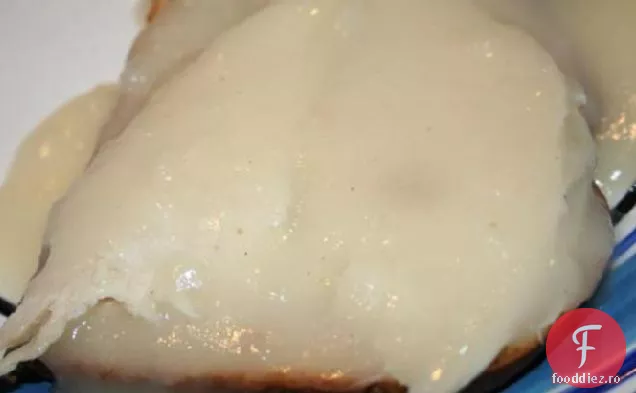 Sandwich Cu Curcan Fierbinte Cu Față Deschisă (Cu Conținut Scăzut De Grăsimi)