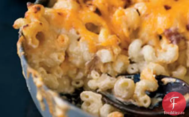 Cheddar-Bacon Mac și brânză