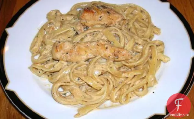 Homar Roșu Cajun Paste De Pui