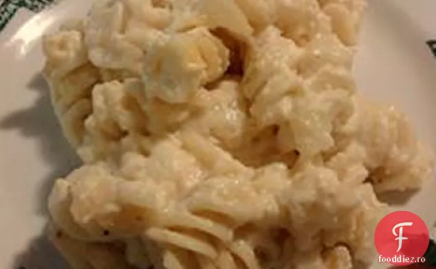 Toată ziua macaroane și brânză