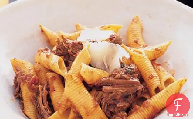 Ragu de vită cu paste