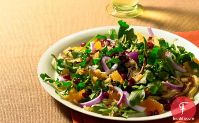 Salată de năsturel, clementină și fenicul prăjit