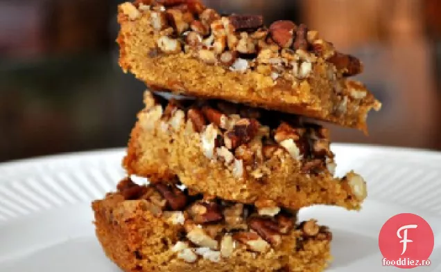 Caramel Pecan Pătrate
