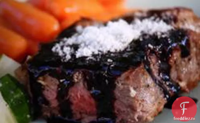 Filet Mignon cu glazură balsamică bogată