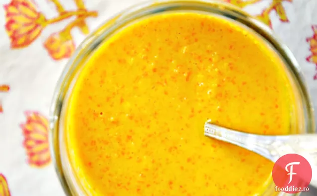 Bun pentru tine sos de tofu cu ghimbir de morcovi