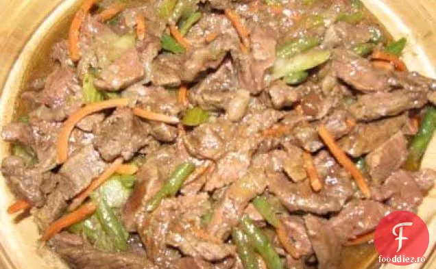 Ravioli de porc cu sos de var și oțet de malț