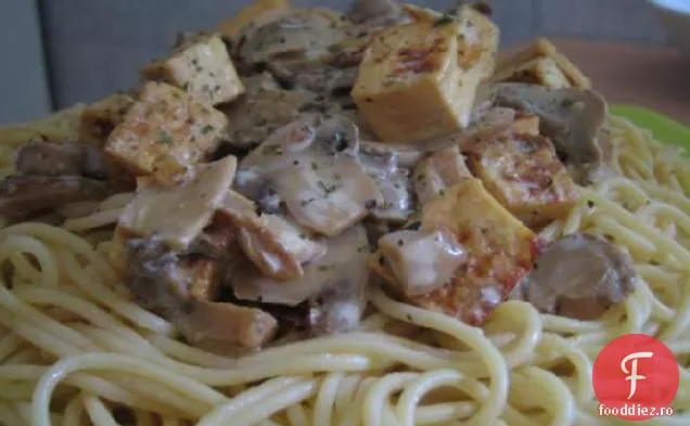 Ciuperci Tofu Stroganoff