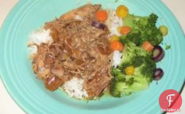 Crock-Oală De Pui Adobo