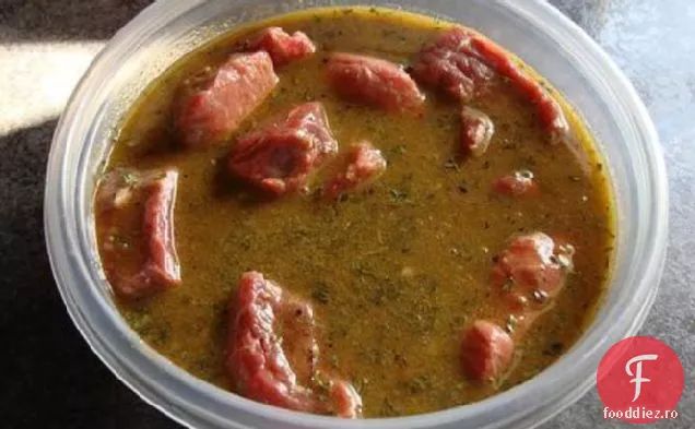 Faimoasa marinată de carne a tatălui
