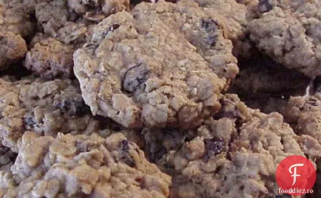 Ultimate Fulgi De Ovăz Stafide Cookie-Uri
