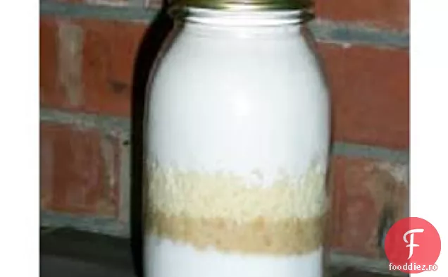 Cookie se amestecă într-un borcan X