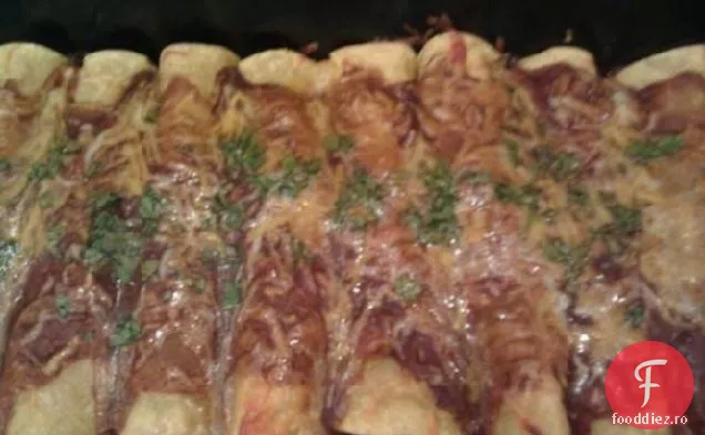 Enchiladas de fasole neagră a lui Jacki