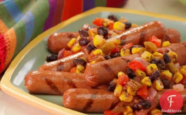 Sizzling Franks cu porumb la grătar și fasole neagră