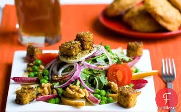 Salată Napa Valley cu pansament Dijon. Lemon Tempeh