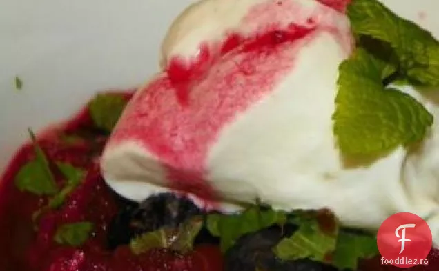 Salată De Fructe De Pădure