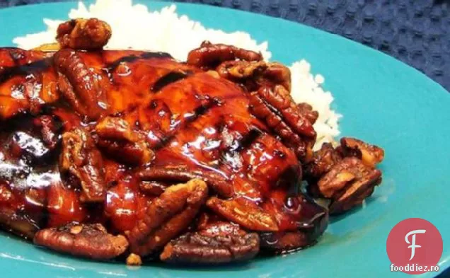 Pui De Arțar Și Portocaliu Cu Nuci Pecan Piperate