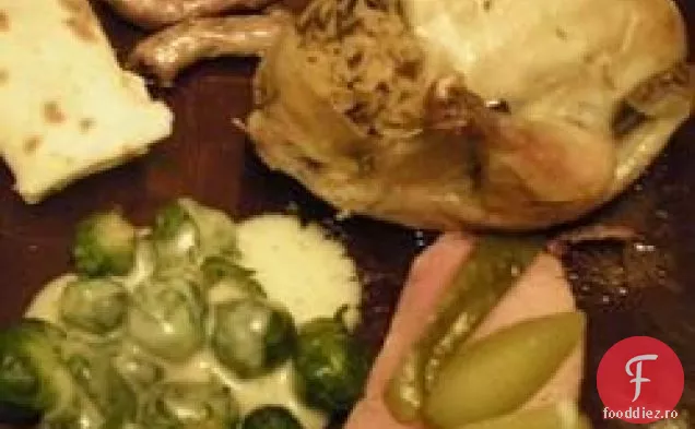 Găini De Vânat Cornish Cu Umplutură De Orez