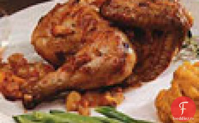 Friptură Cornish vânat găină cu salsa de fructe picant