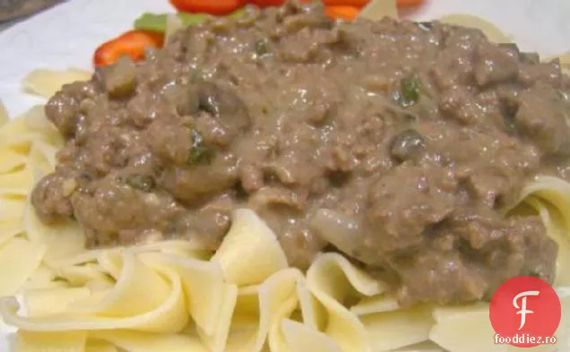 Easy Beef Stroganoff-Versiune De Carne De Vită Măcinată