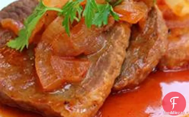 Ochi de friptură rotundă și Ketchup