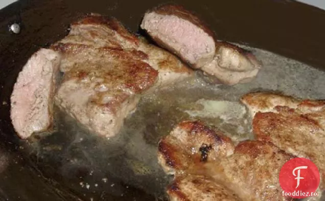Filet De Porc Cu Condiment De Fenicul