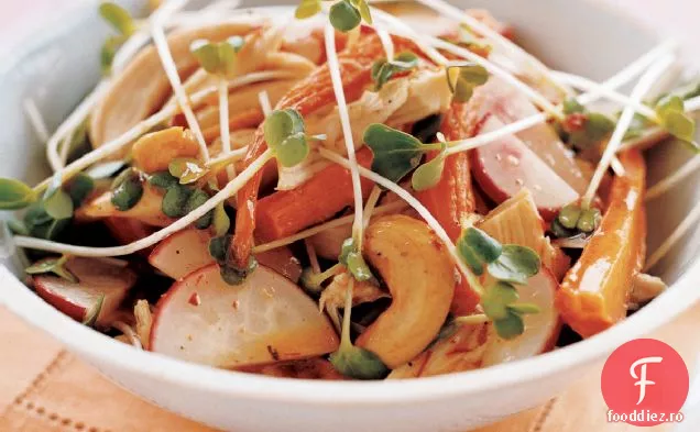 Salată de găină Cornish cu vinetă cu capotă Scotch