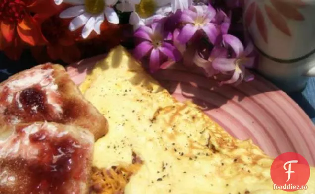 Omletă Canadiană Cu Slănină Și Brânză