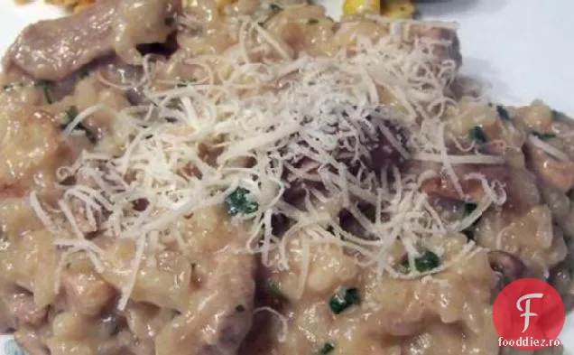 Risotto de porc cu usturoi și ciuperci