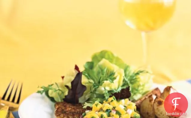 Snapper cu coadă galbenă înnegrită cu Salsa de Mango