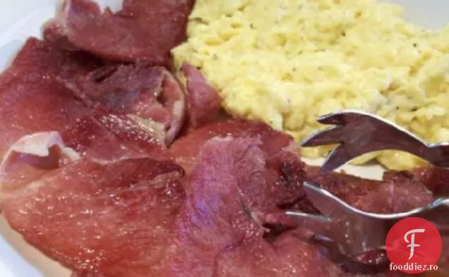 2bleu ' s Country Ham Bacon (și ouă)