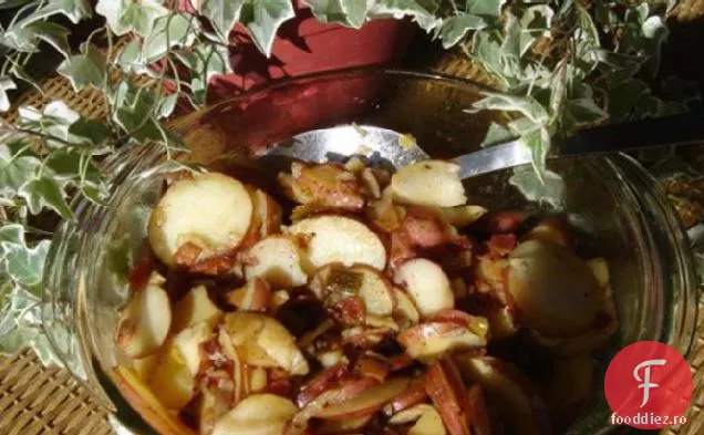 Salata Germană de cartofi a mamei