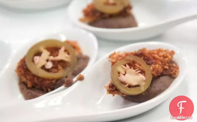 Crocante Prajite Kellogg ' s® Crispix® Sunca cu Piure de Fasole Neagră și ardei Jalapeno Murat