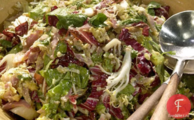 Salată caldă cu ou și Pancetta