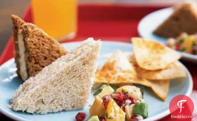 Sandvișuri cu ceai de Bacon și Cheddar