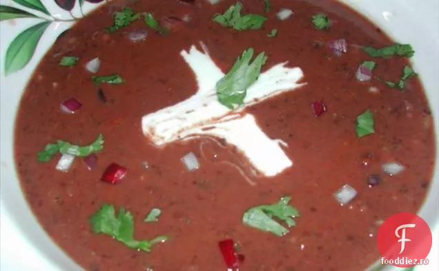 Supă De Fasole Neagră (Sopa De Frijoles Negros)
