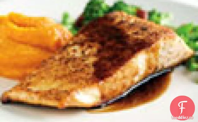 Arctic Char cu Broccoli chinezesc și cartofi dulci pur Approbe