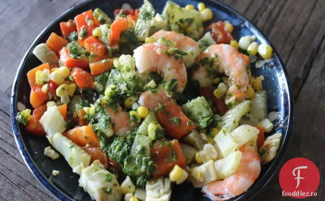 Salată de creveți și porumb chimichurri înainte