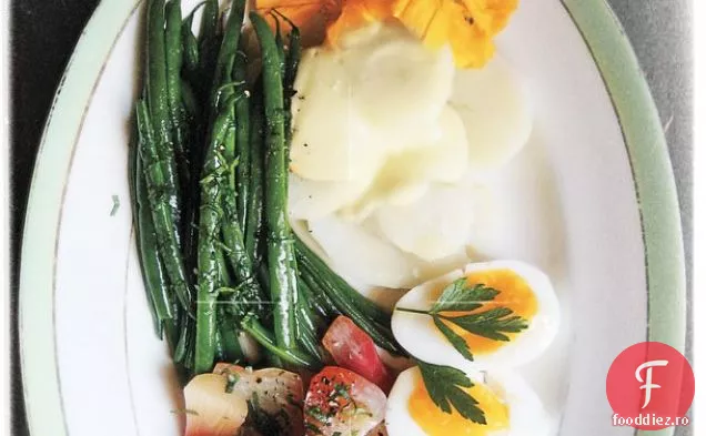 Salată de vară compusă cu Aioli Lemony de la 'Canal House Cooks în fiecare zi