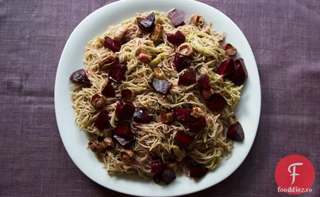 Paste Pesto verde sfeclă și ridiche verde cu sfeclă prăjită și ridichi