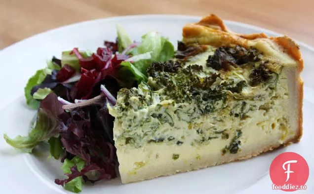 Sparanghel La Grătar Și Quiche Feta